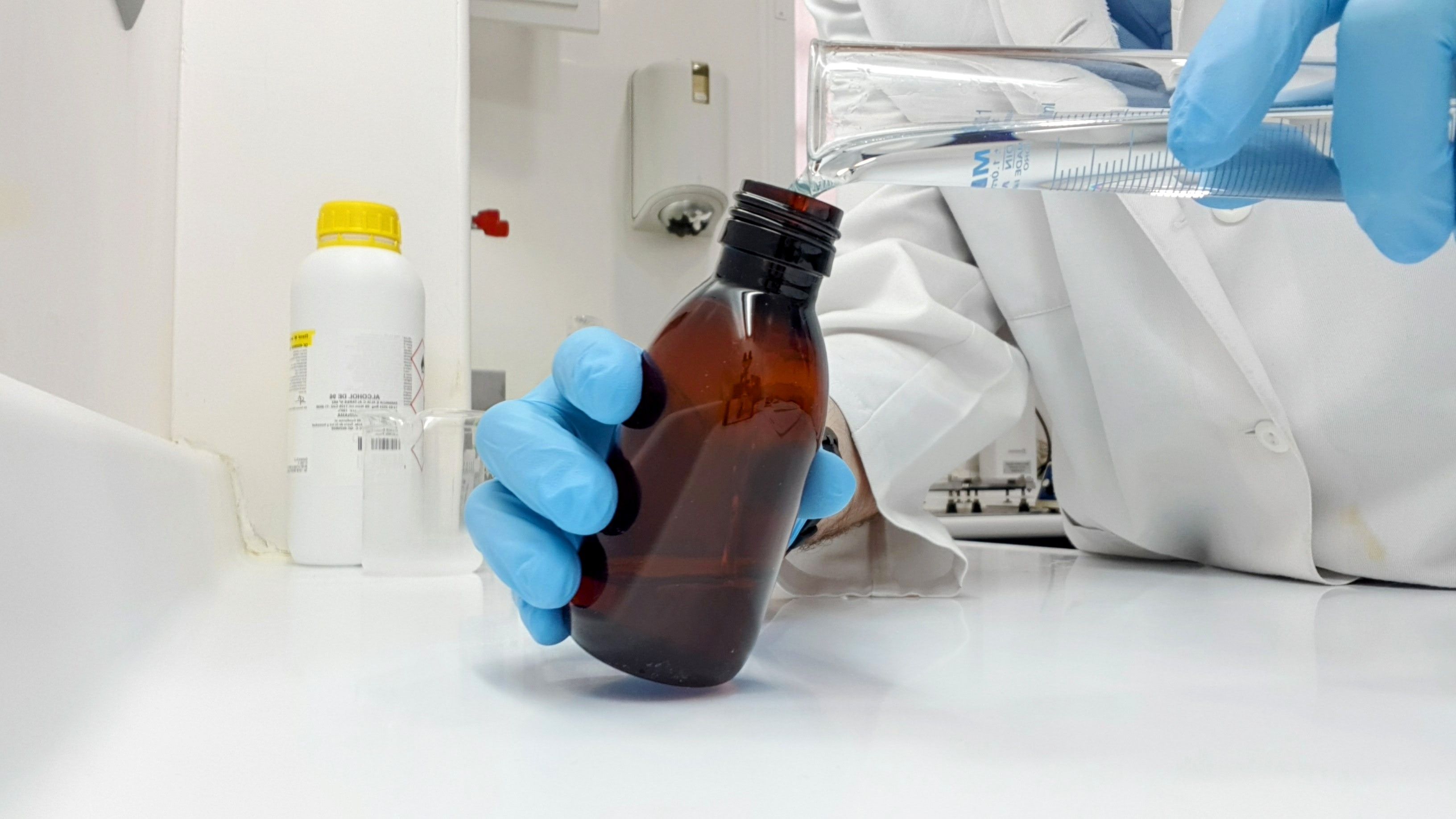 Loción Capilar para Alopecia con Minoxidil y Esencia de Romero